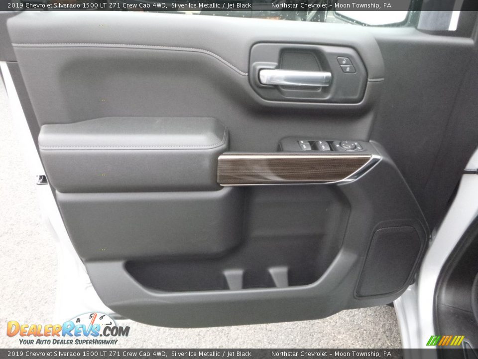 2019 Chevrolet Silverado 1500 LT Z71 Crew Cab 4WD Silver Ice Metallic / Jet Black Photo #15