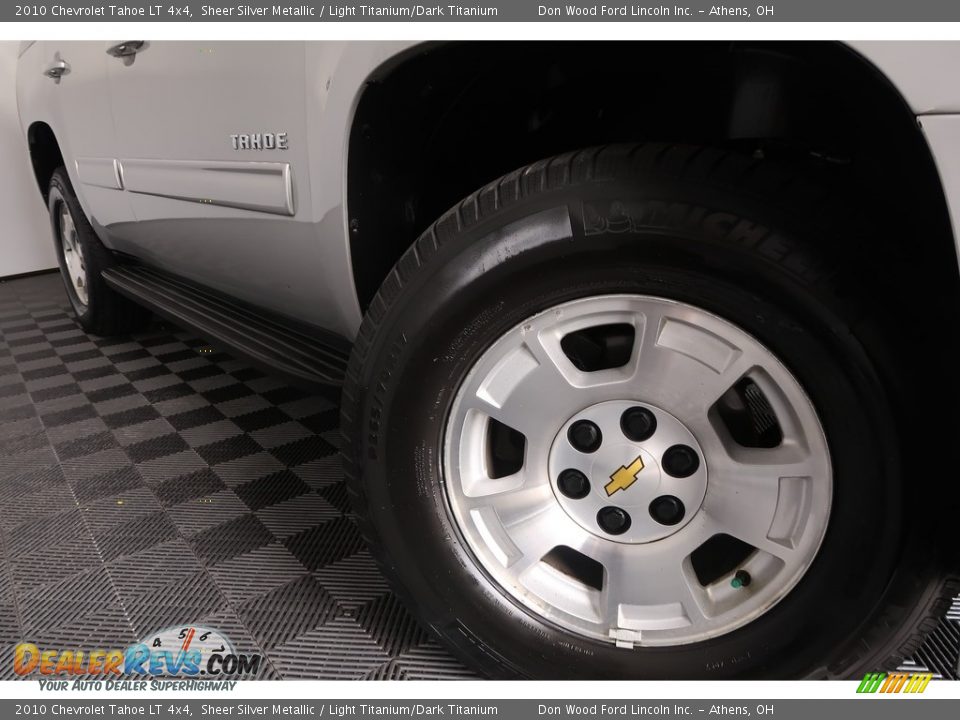 2010 Chevrolet Tahoe LT 4x4 Sheer Silver Metallic / Light Titanium/Dark Titanium Photo #26