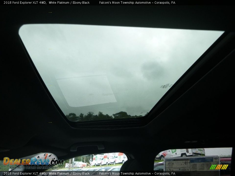 2018 Ford Explorer XLT 4WD White Platinum / Ebony Black Photo #14