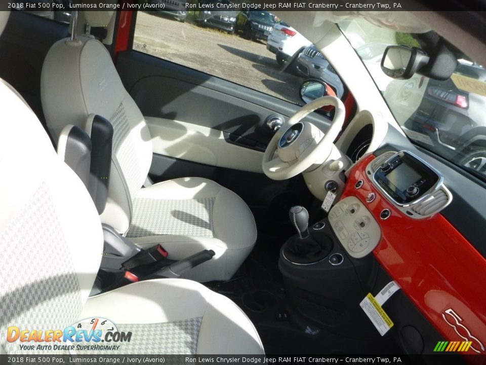 Front Seat of 2018 Fiat 500 Pop Photo #10