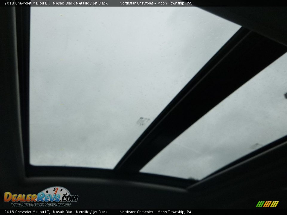 2018 Chevrolet Malibu LT Mosaic Black Metallic / Jet Black Photo #18