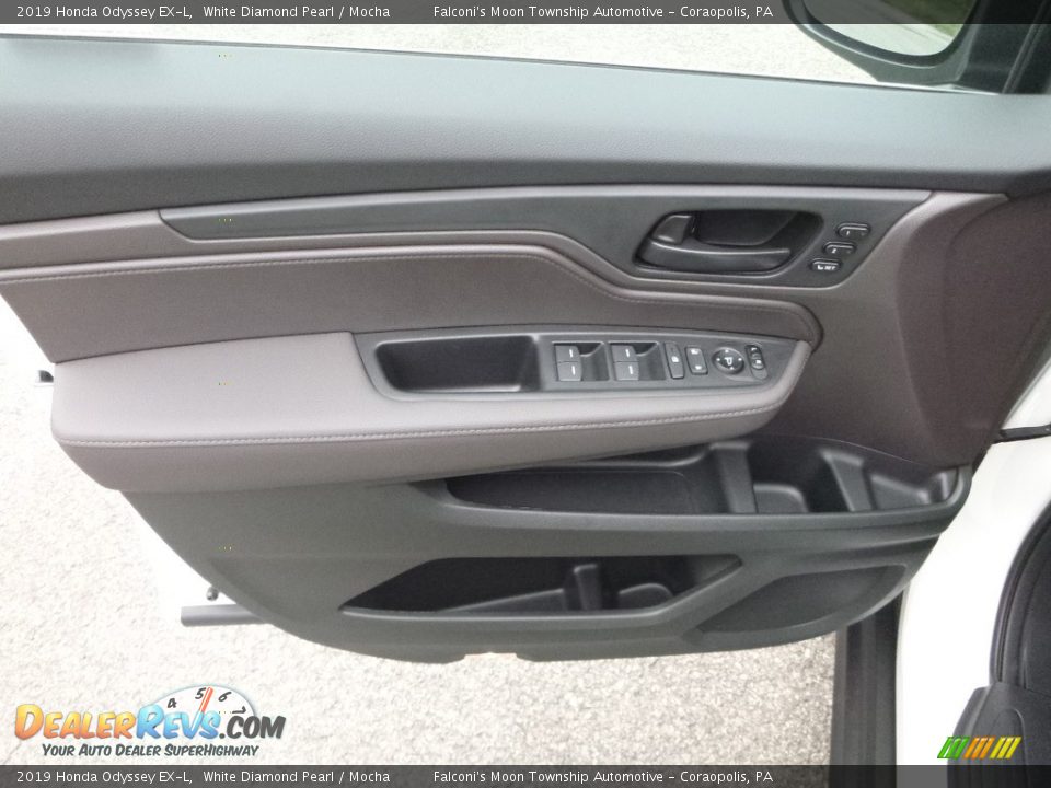 2019 Honda Odyssey EX-L White Diamond Pearl / Mocha Photo #11