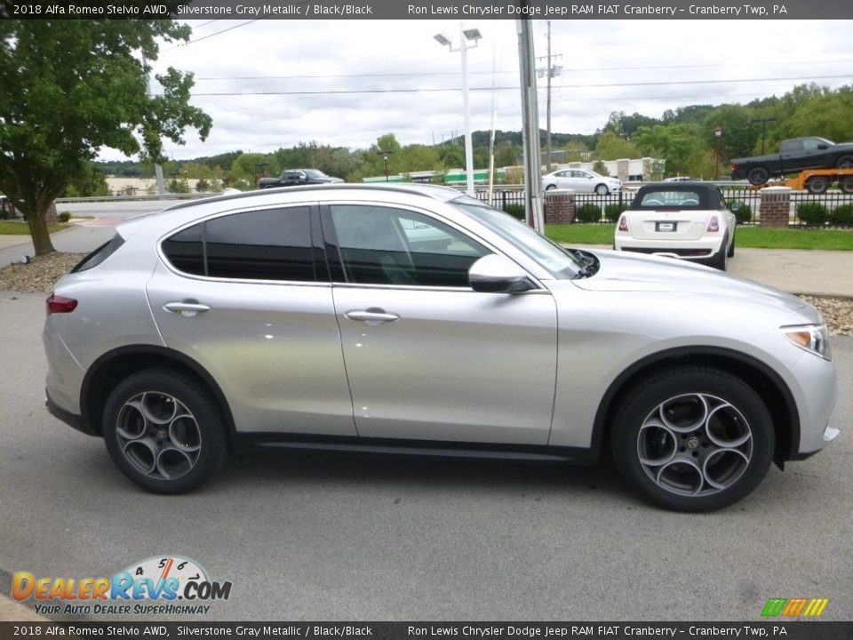 2018 Alfa Romeo Stelvio AWD Silverstone Gray Metallic / Black/Black Photo #9
