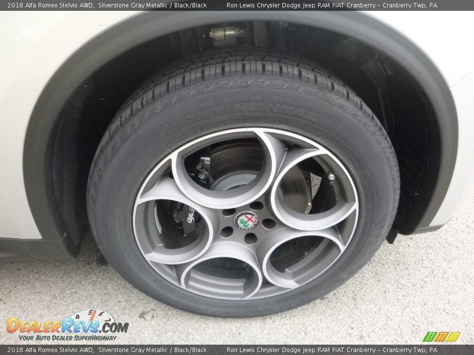 2018 Alfa Romeo Stelvio AWD Silverstone Gray Metallic / Black/Black Photo #13