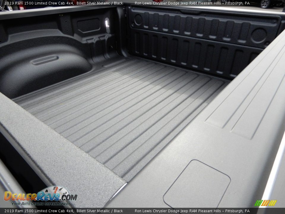 2019 Ram 1500 Limited Crew Cab 4x4 Billett Silver Metallic / Black Photo #12