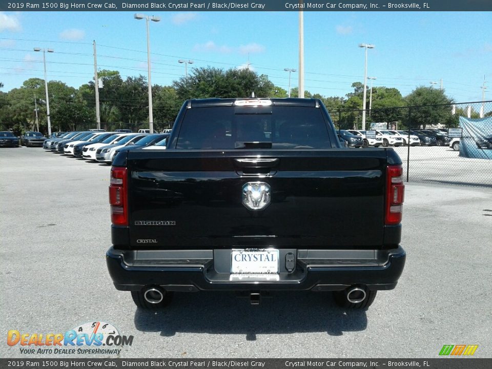 2019 Ram 1500 Big Horn Crew Cab Diamond Black Crystal Pearl / Black/Diesel Gray Photo #4