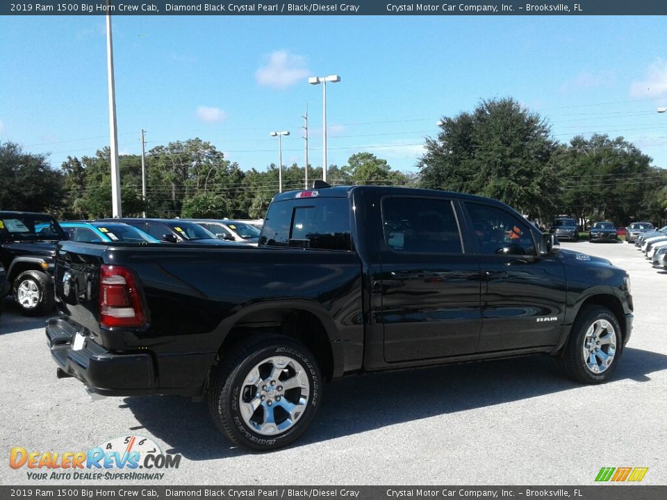 2019 Ram 1500 Big Horn Crew Cab Diamond Black Crystal Pearl / Black/Diesel Gray Photo #5