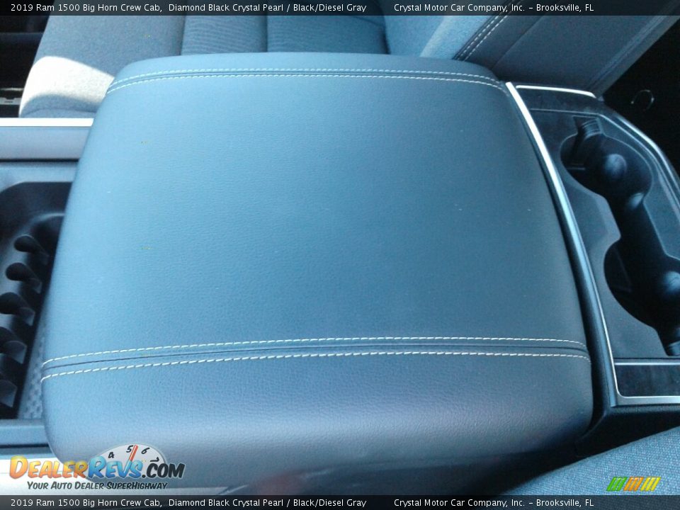 2019 Ram 1500 Big Horn Crew Cab Diamond Black Crystal Pearl / Black/Diesel Gray Photo #18