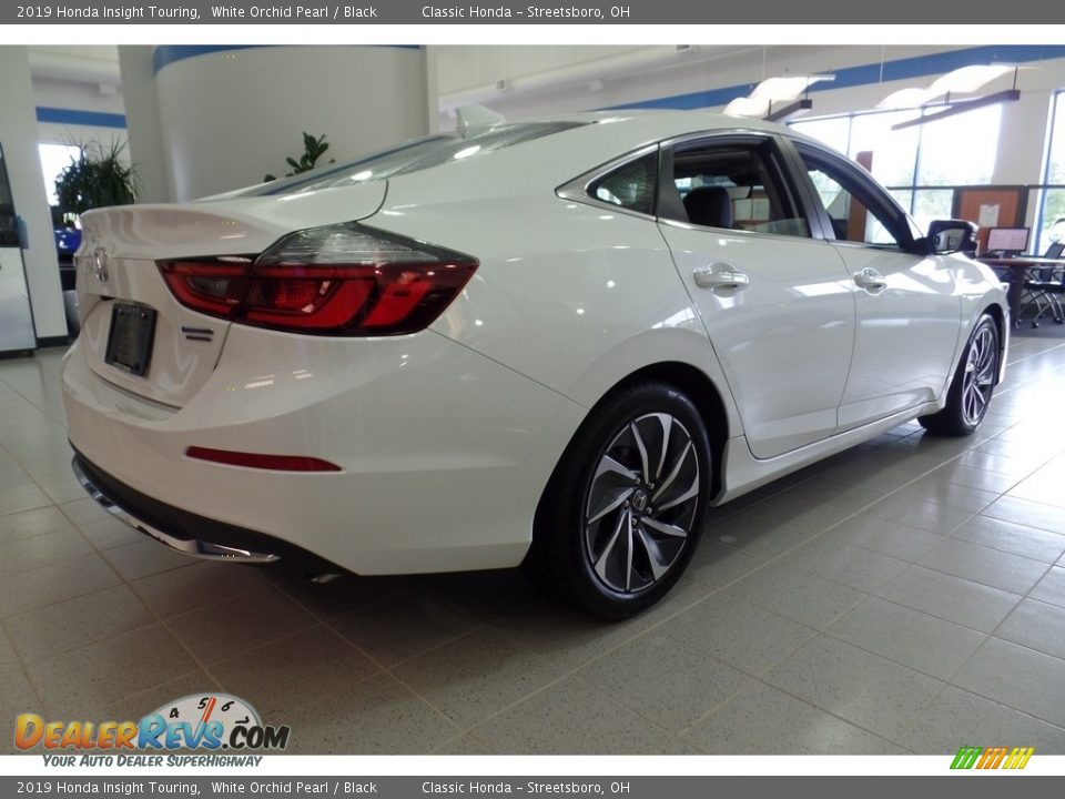 2019 Honda Insight Touring White Orchid Pearl / Black Photo #4