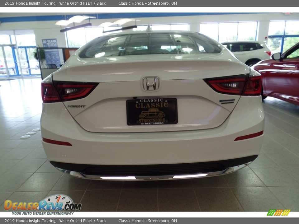 2019 Honda Insight Touring White Orchid Pearl / Black Photo #5