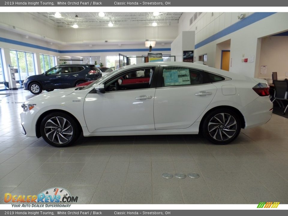 2019 Honda Insight Touring White Orchid Pearl / Black Photo #7