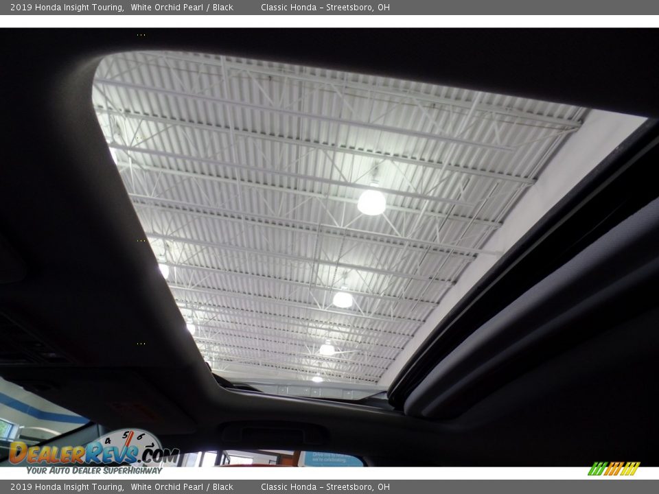 2019 Honda Insight Touring White Orchid Pearl / Black Photo #20