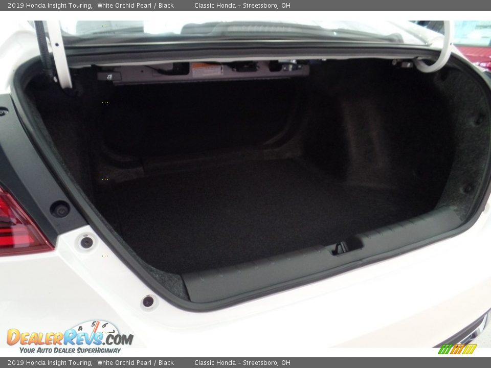2019 Honda Insight Touring White Orchid Pearl / Black Photo #21