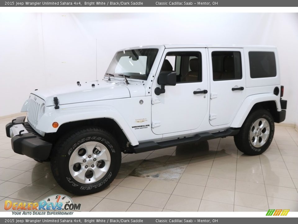 2015 Jeep Wrangler Unlimited Sahara 4x4 Bright White / Black/Dark Saddle Photo #3