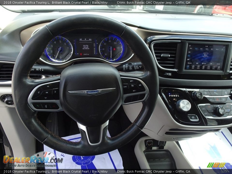 2018 Chrysler Pacifica Touring L Brilliant Black Crystal Pearl / Black/Alloy Photo #5