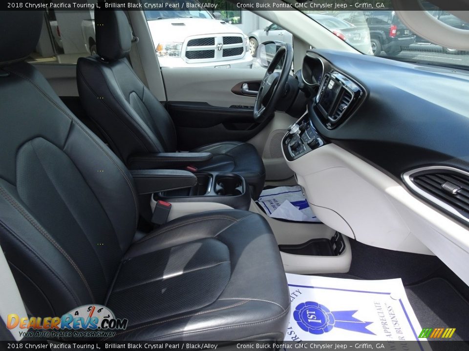 2018 Chrysler Pacifica Touring L Brilliant Black Crystal Pearl / Black/Alloy Photo #14