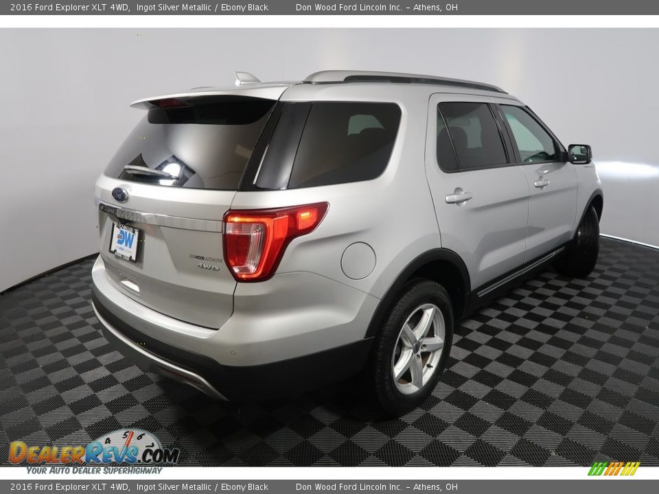 2016 Ford Explorer XLT 4WD Ingot Silver Metallic / Ebony Black Photo #12