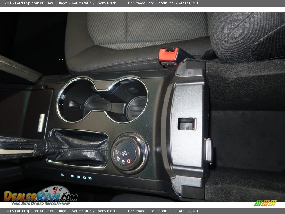 2016 Ford Explorer XLT 4WD Ingot Silver Metallic / Ebony Black Photo #24