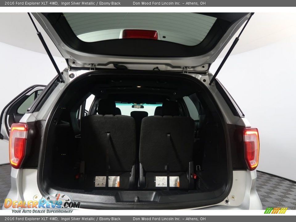 2016 Ford Explorer XLT 4WD Ingot Silver Metallic / Ebony Black Photo #30