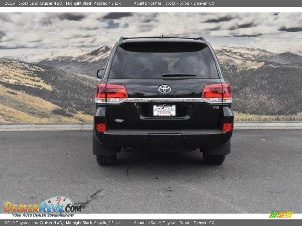 2019 Toyota Land Cruiser 4WD Midnight Black Metallic / Black Photo #4
