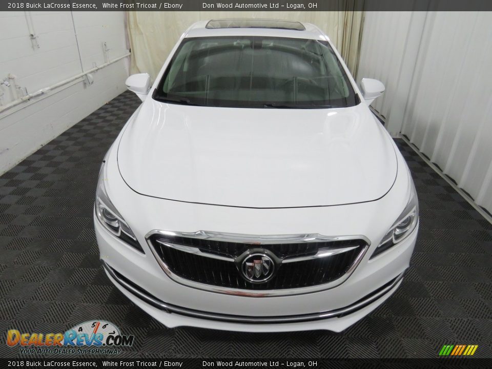 2018 Buick LaCrosse Essence White Frost Tricoat / Ebony Photo #5