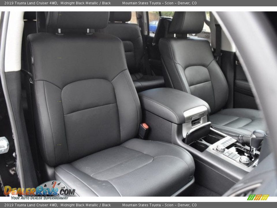 Front Seat of 2019 Toyota Land Cruiser 4WD Photo #13