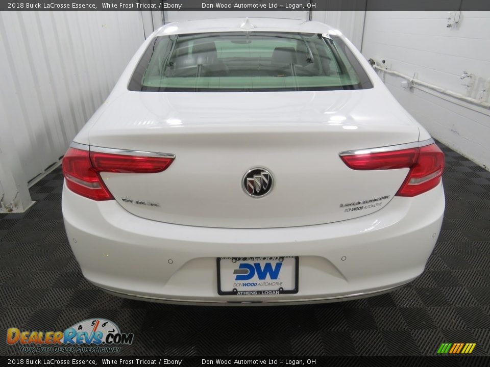 2018 Buick LaCrosse Essence White Frost Tricoat / Ebony Photo #12