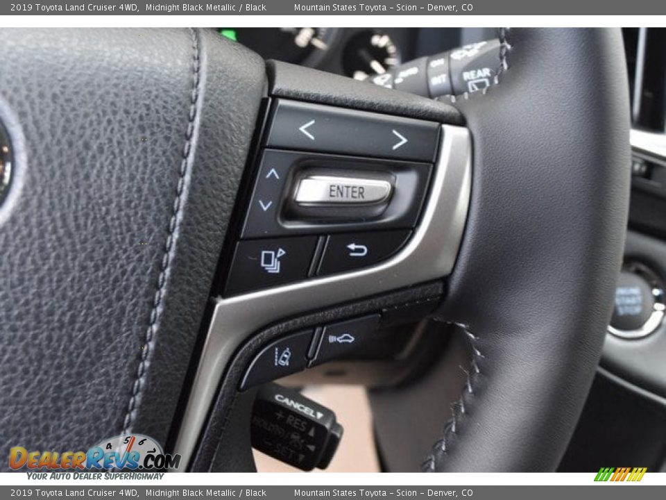 2019 Toyota Land Cruiser 4WD Steering Wheel Photo #33