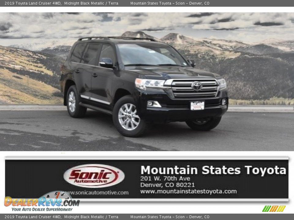 2019 Toyota Land Cruiser 4WD Midnight Black Metallic / Terra Photo #1
