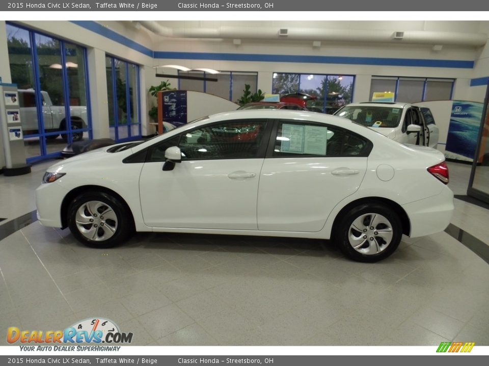 2015 Honda Civic LX Sedan Taffeta White / Beige Photo #10