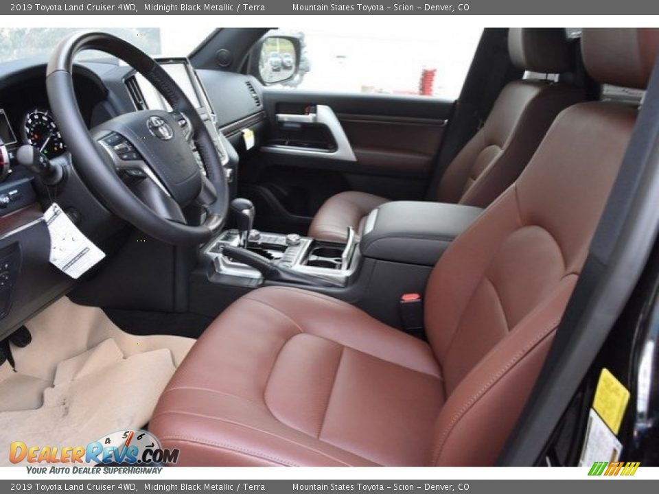 Front Seat of 2019 Toyota Land Cruiser 4WD Photo #6