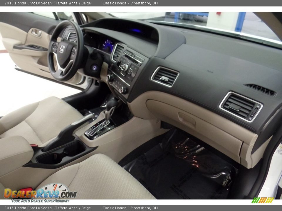2015 Honda Civic LX Sedan Taffeta White / Beige Photo #15