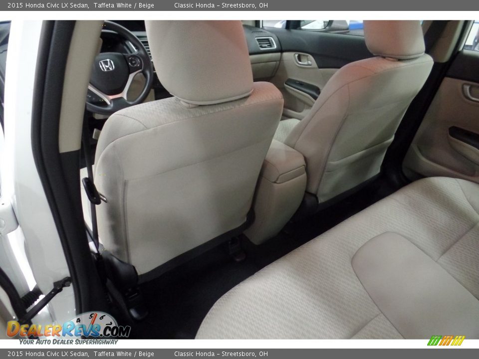 2015 Honda Civic LX Sedan Taffeta White / Beige Photo #23