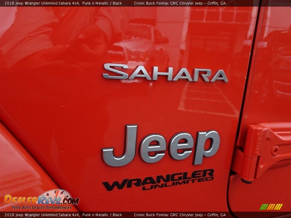 2018 Jeep Wrangler Unlimited Sahara 4x4 Logo Photo #8