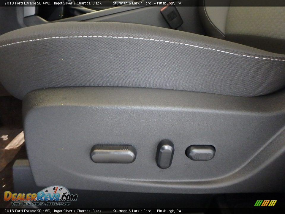 2018 Ford Escape SE 4WD Ingot Silver / Charcoal Black Photo #11