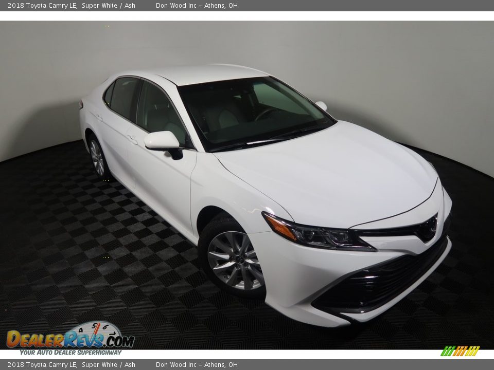 2018 Toyota Camry LE Super White / Ash Photo #2