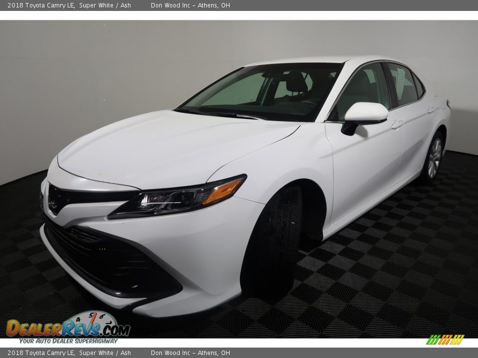 2018 Toyota Camry LE Super White / Ash Photo #6