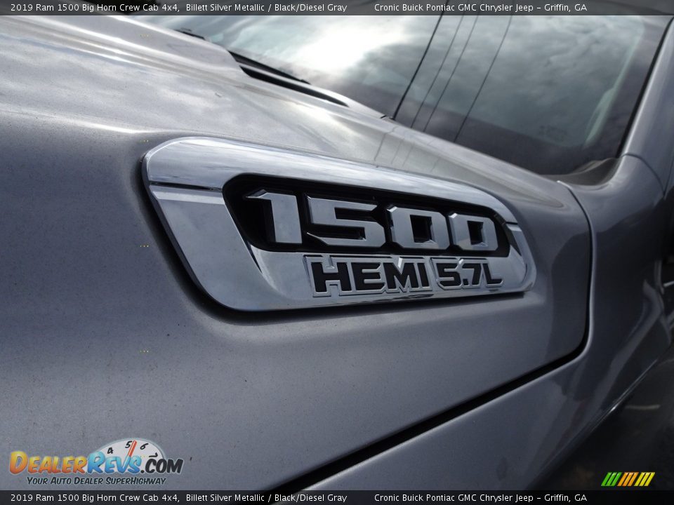 2019 Ram 1500 Big Horn Crew Cab 4x4 Billett Silver Metallic / Black/Diesel Gray Photo #10