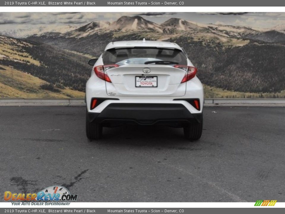 2019 Toyota C-HR XLE Blizzard White Pearl / Black Photo #4