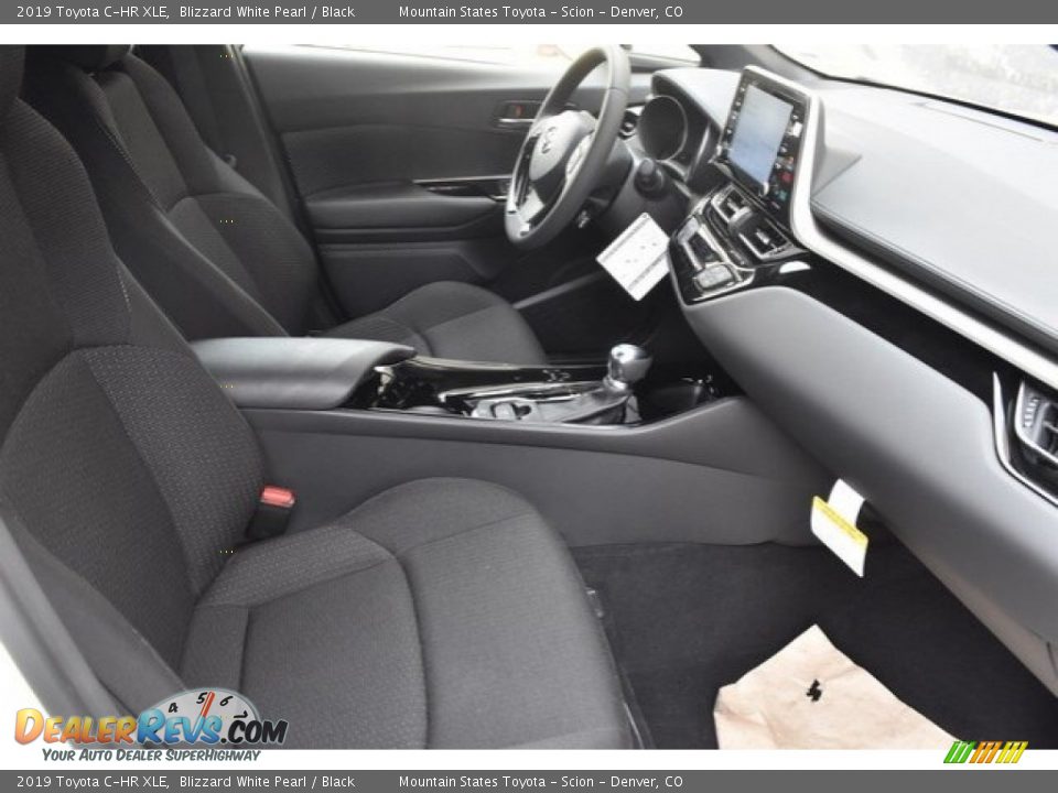 2019 Toyota C-HR XLE Blizzard White Pearl / Black Photo #11