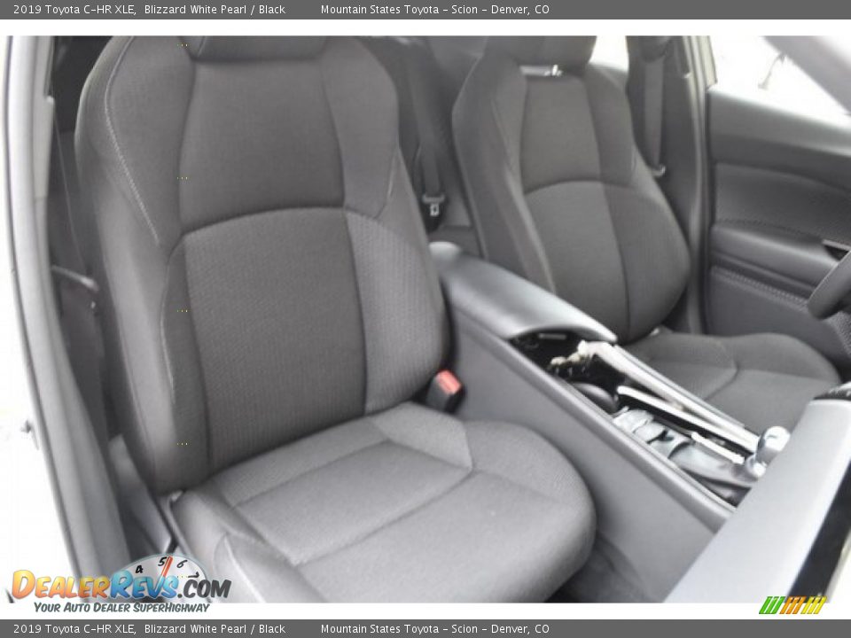 2019 Toyota C-HR XLE Blizzard White Pearl / Black Photo #12