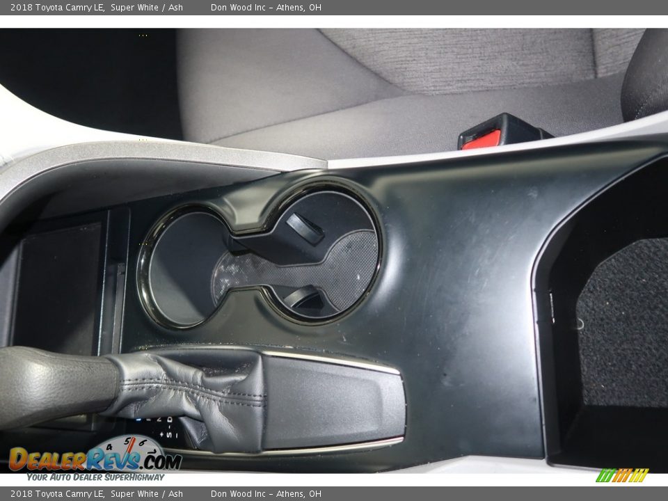 2018 Toyota Camry LE Super White / Ash Photo #23