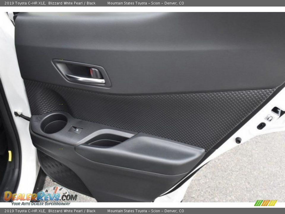 2019 Toyota C-HR XLE Blizzard White Pearl / Black Photo #22