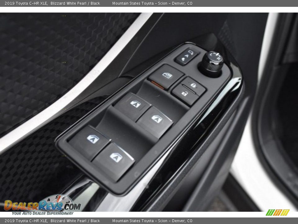 2019 Toyota C-HR XLE Blizzard White Pearl / Black Photo #23