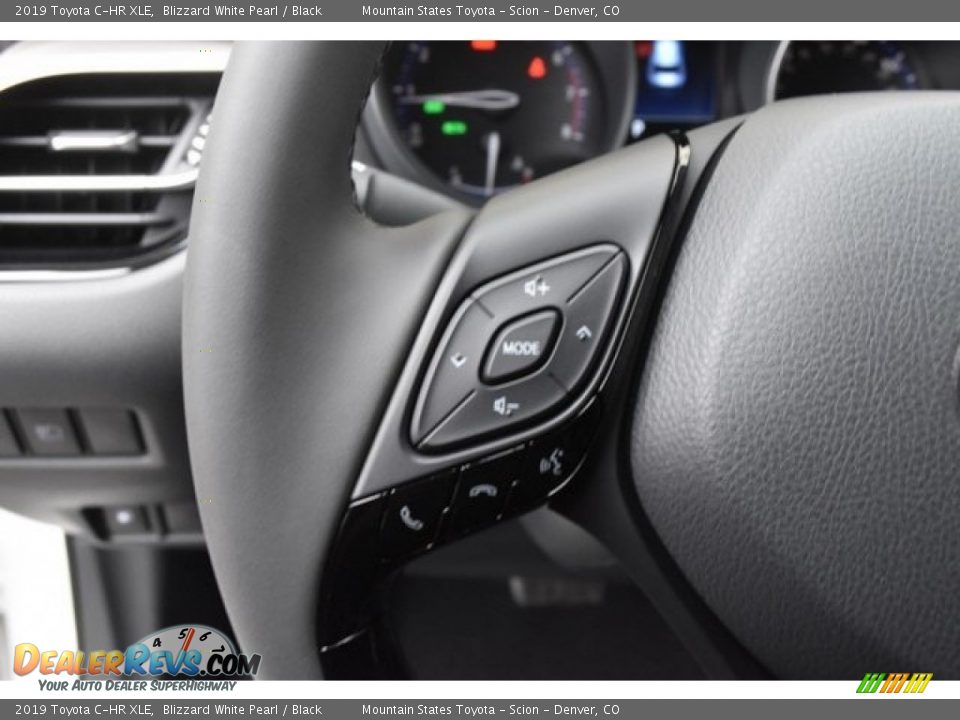 2019 Toyota C-HR XLE Blizzard White Pearl / Black Photo #25