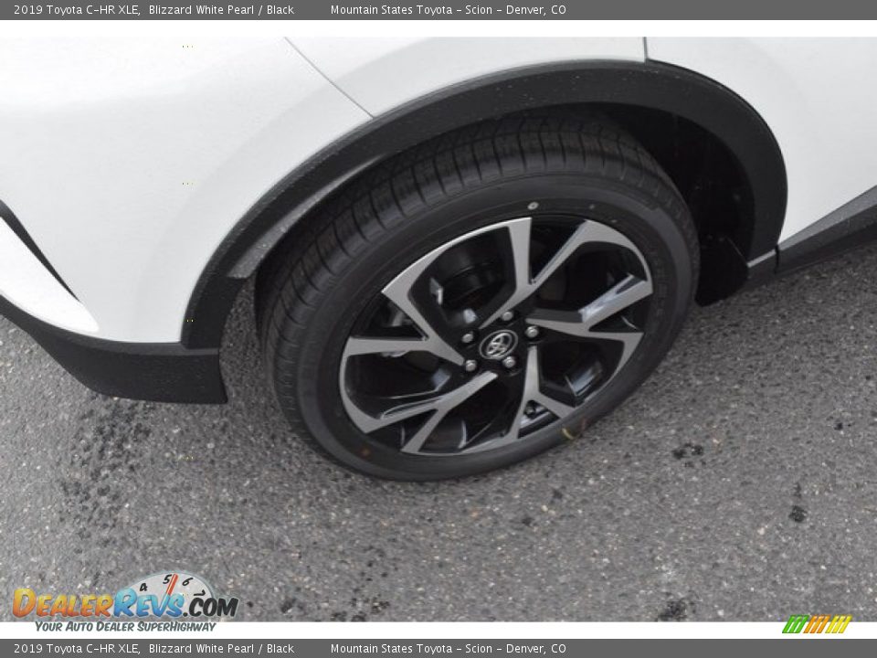 2019 Toyota C-HR XLE Blizzard White Pearl / Black Photo #34