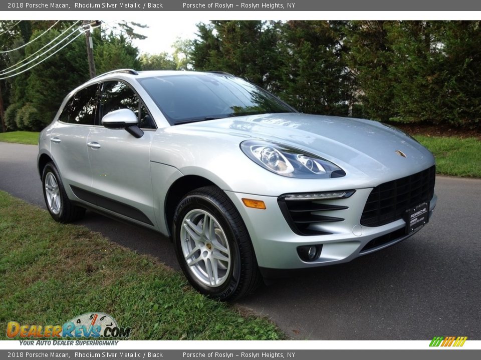 2018 Porsche Macan Rhodium Silver Metallic / Black Photo #8