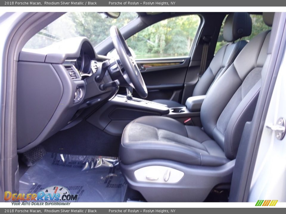 2018 Porsche Macan Rhodium Silver Metallic / Black Photo #10