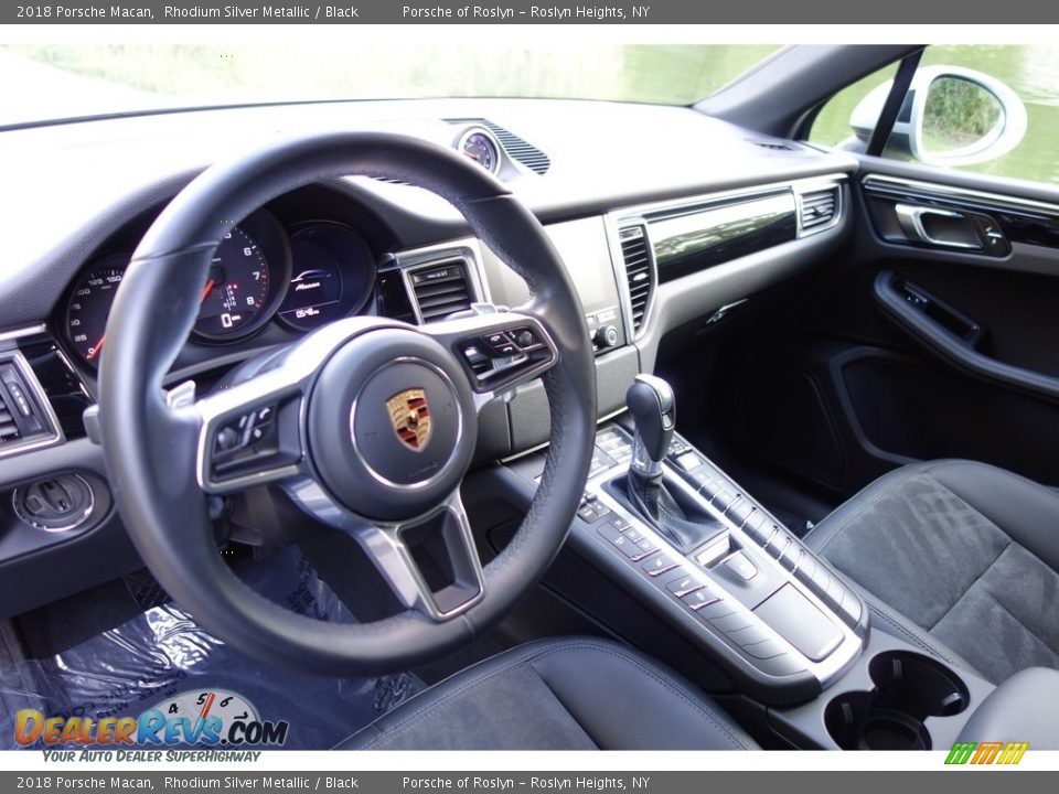 2018 Porsche Macan Rhodium Silver Metallic / Black Photo #12