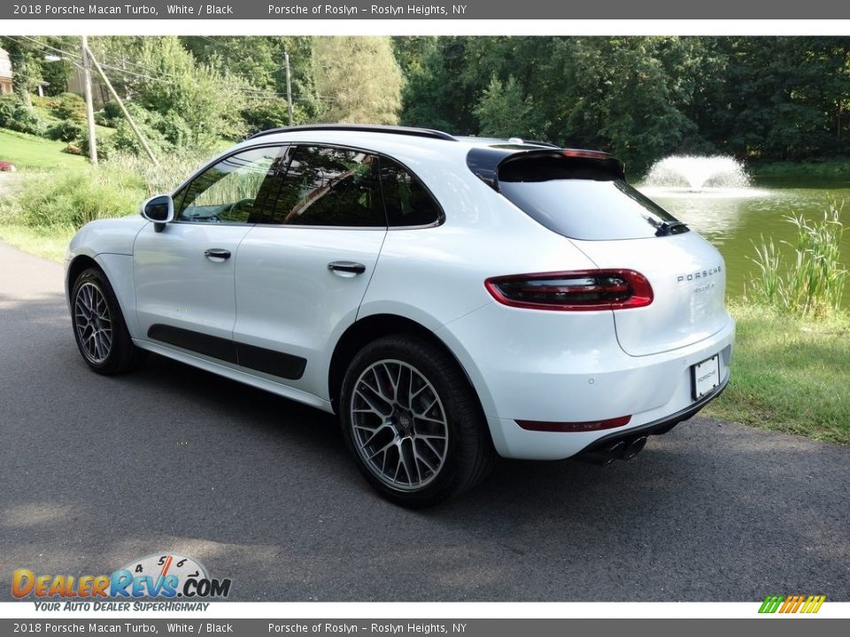 2018 Porsche Macan Turbo White / Black Photo #6